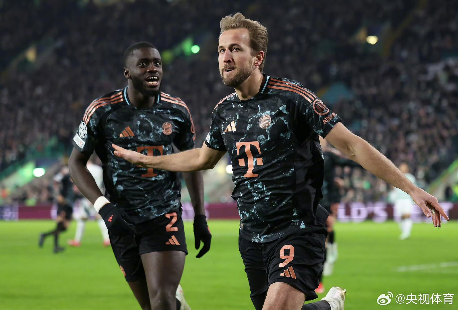 日本险胜拜仁，阿尔瓦雷斯状态火热