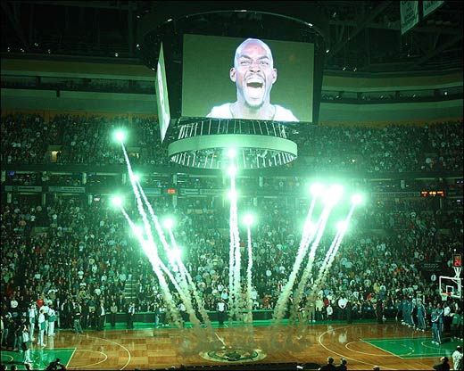 魔术绝杀爵士，易建联点燃赛场