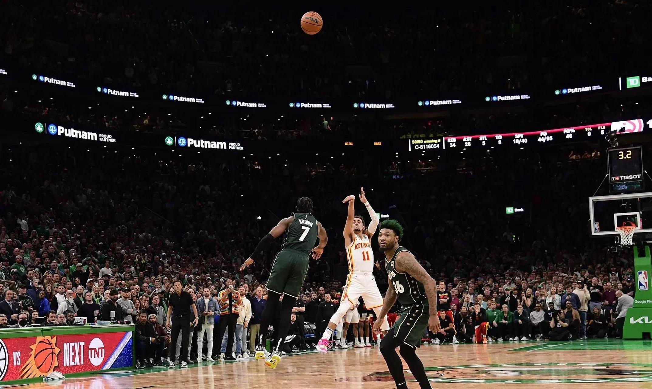 灰熊完胜凯尔特人,福克斯打破历史纪录 灰熊完胜凯尔特人,福克斯打破历史纪录