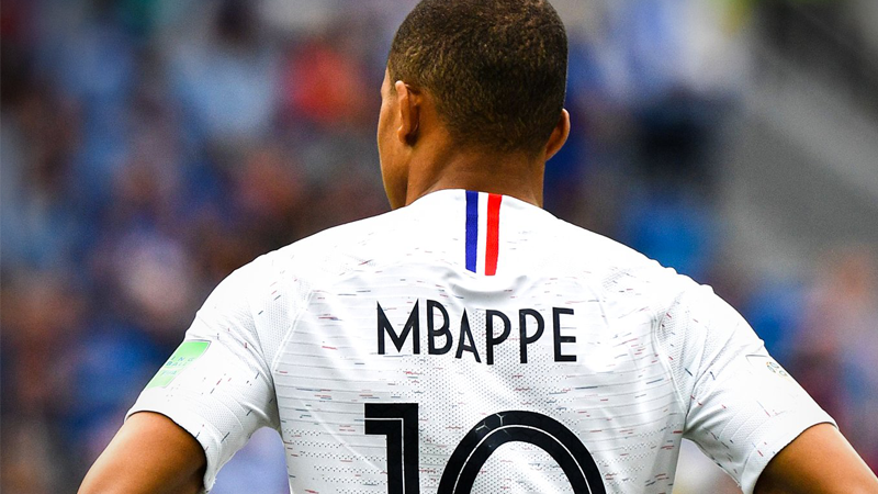 美国翻盘乌拉圭，姆巴佩打破历史纪录