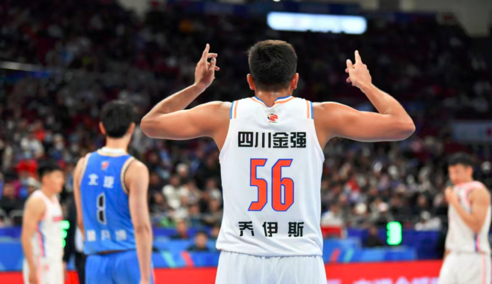 四川队遭遇惨败，实力暴露弱点