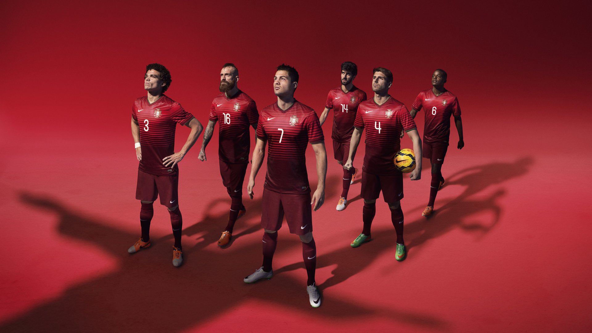 世界杯之夜,范弗利特主宰比赛走向